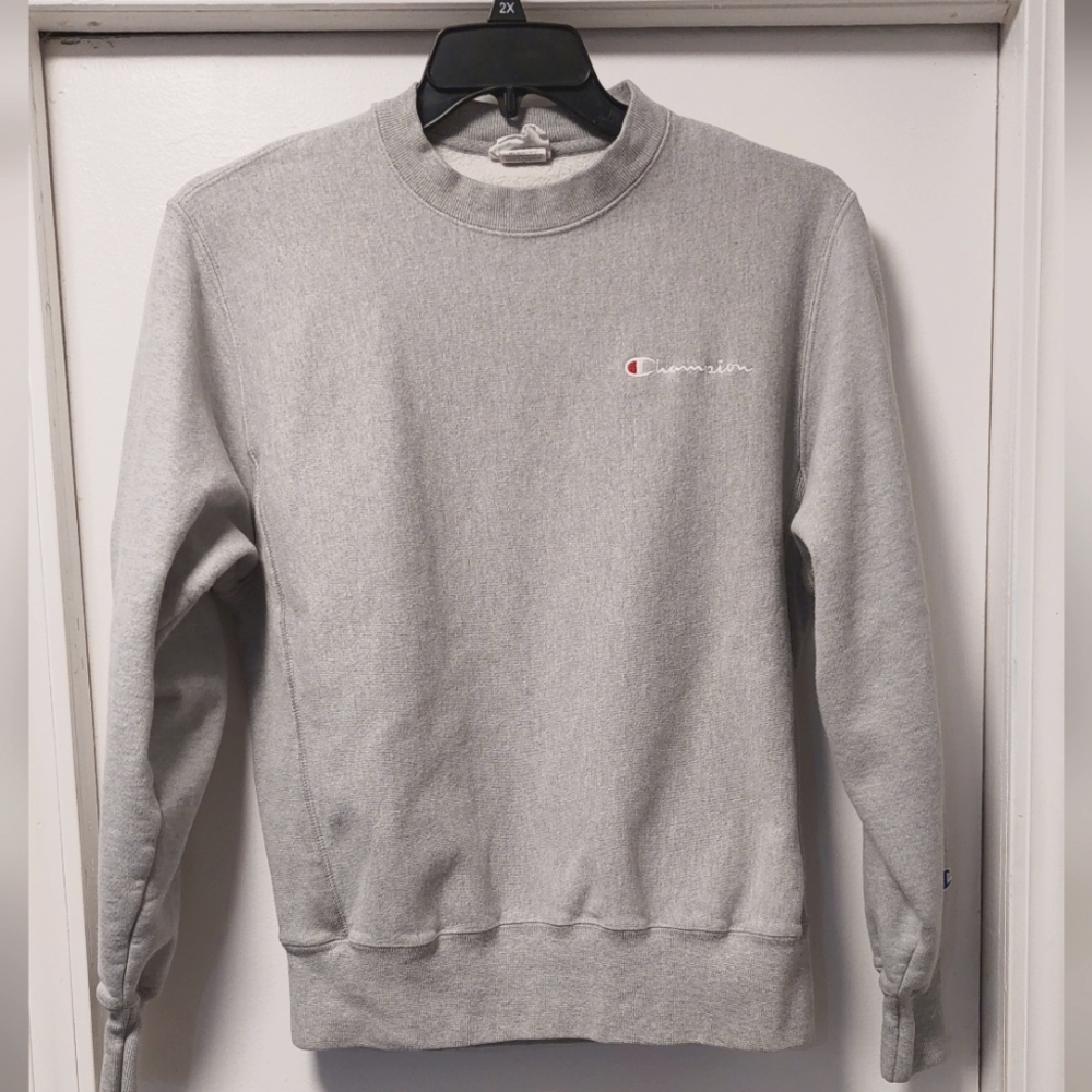 CHAMPION Reverse Weave Vintage Script Logo Crewneck Sweatshirt